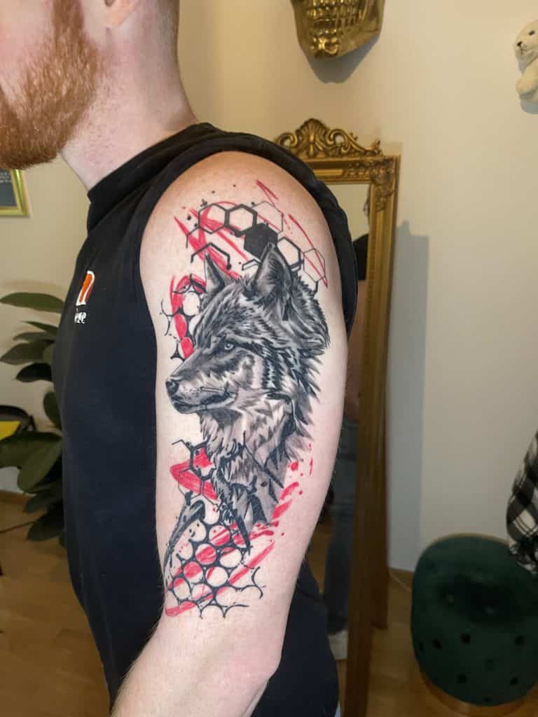 trash polka tattoo stil