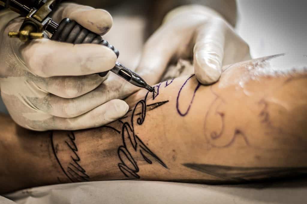 tattoo blowout ursachen
